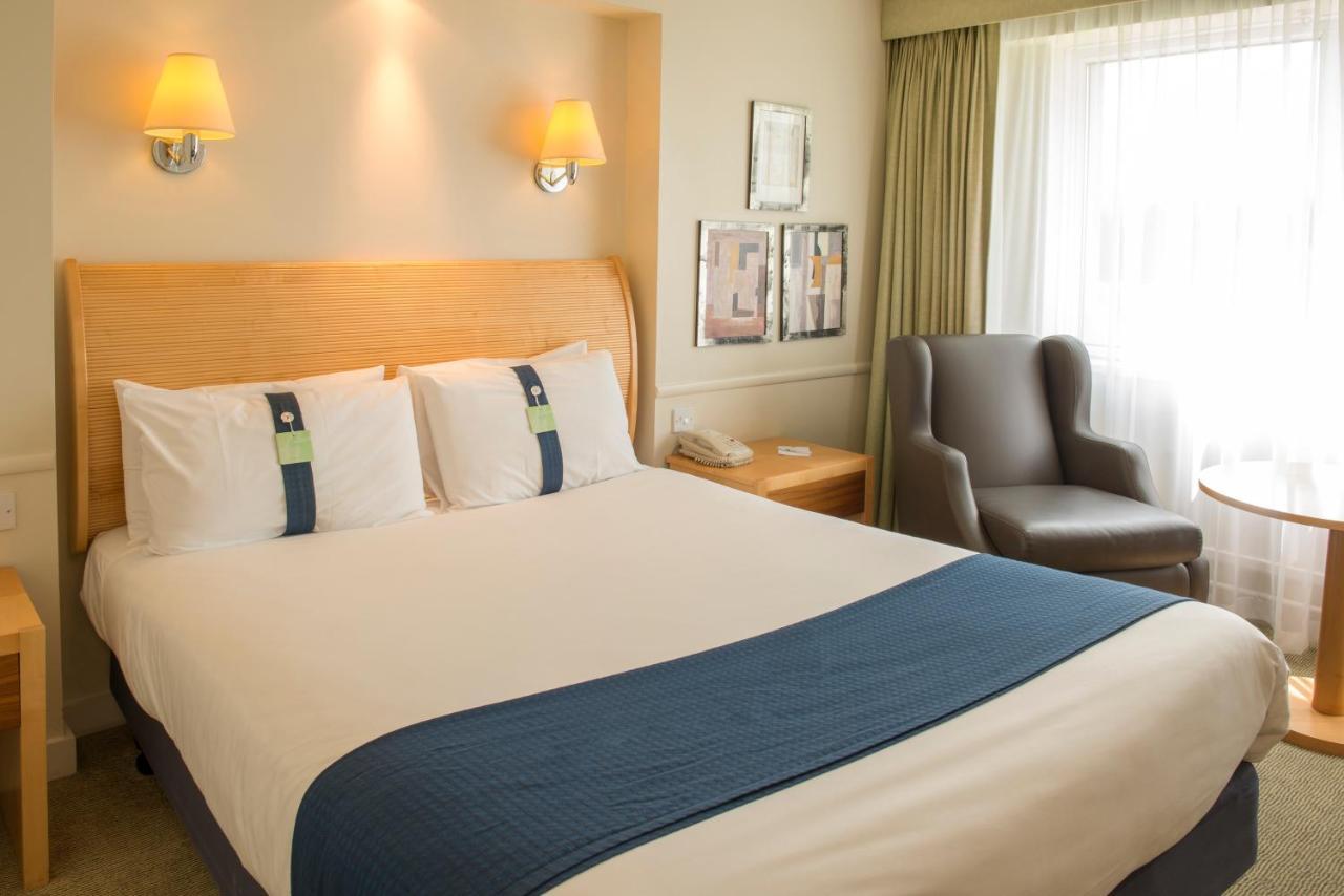 Holiday Inn Maidenhead Windsor, An Ihg Hotel Extérieur photo